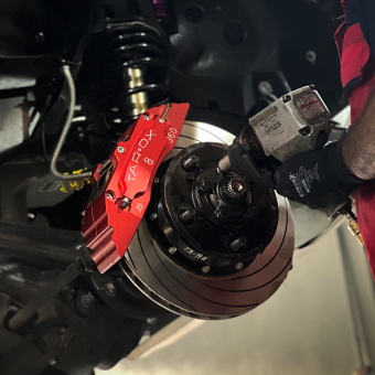 5 advantages why you should visit barbershop